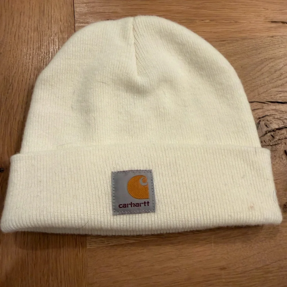 Carhartt Kids Cream Knit Beanie with Gold Logo Patch